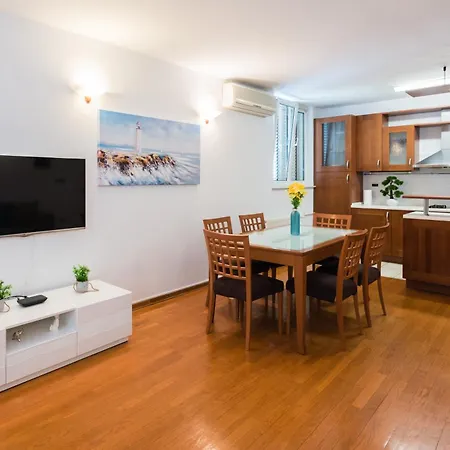 Summer Dream Apartment